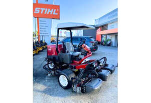 Toro ReelMaster 3550-D: Turf Friendly Tyres with 24.8hp Kubota Engine
