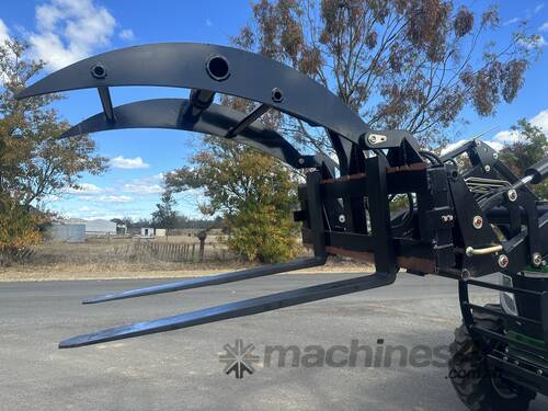 caption AgKing - Tractor Log Grab TZ8