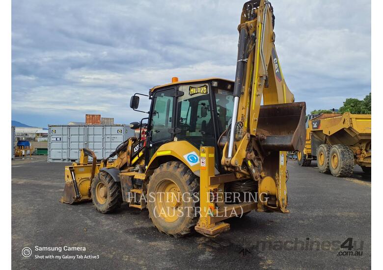 caption CAT 432F2LRC Backhoe Loaders
