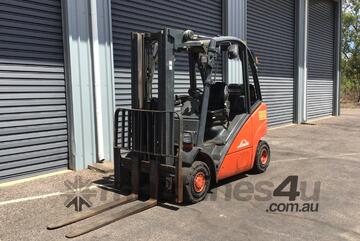 Linde 2.5T LPG Forklift with 3-Stage Container Mast