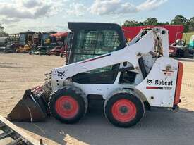 2014 Bobcat S590 Wheeled Skid Steer - picture2' - Click to enlarge