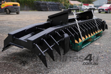 NORM Skid 2100mm REVERSIBLE DOZER BLADE / STICK RAKE