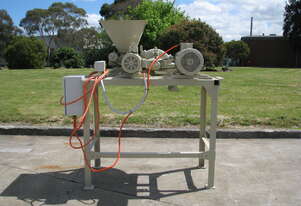 Industrial Hammer Mill Pulverizer - Fuji Atomizer