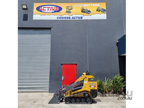  Commando AM252DT Mini Skid Steer Loader | 25HP Kubota Diesel Engine Single Joystick Control