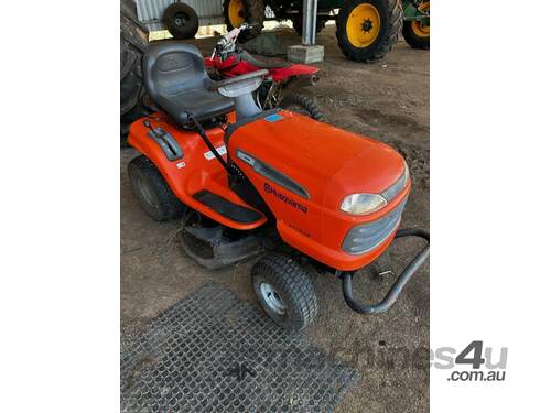 caption HUSQVARNA LT 1536 MOWER