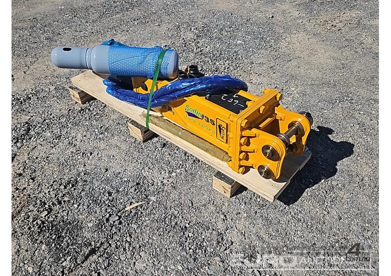 Unused Sailing 35 Hydraulic Breaker to suit 0.8-2T Excavator 