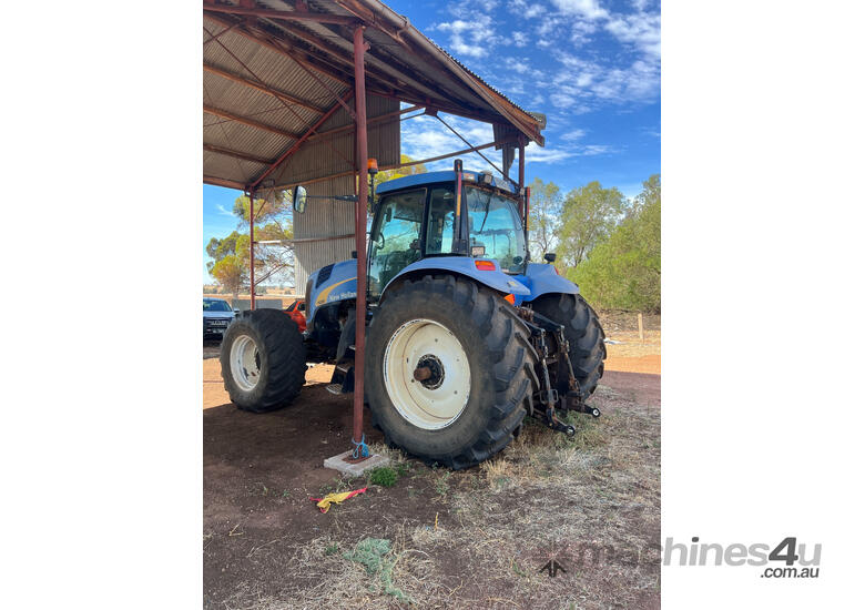 caption New Holland TG285 FWA/4WD Tractor