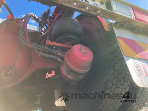 caption 2014 Kenworth K200 Series Prime Mover Sleeper Cab