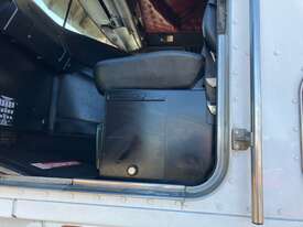 2014 Kenworth K200 Series Prime Mover Sleeper Cab - picture2' - Click to enlarge