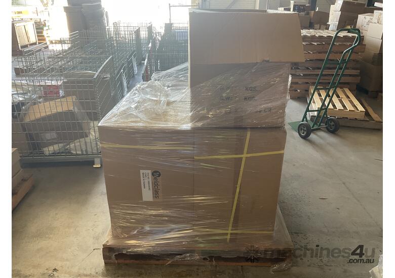 caption Pallet of 5x Boxes of Weldclass Clear Face Shields