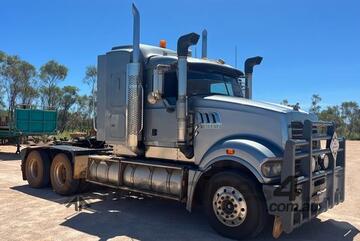 Mack   Trident 6x4