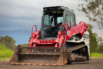 Takeuchi TL12 Skid Steer Loader