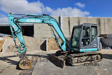 Kobelco 2011   SK80MSR-2 Kobelco 2011   SK80MSR-2