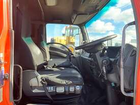 2008 Isuzu FSR 850 Long Curtainsider - picture0' - Click to enlarge