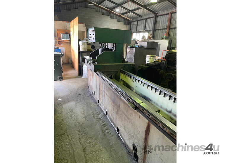 caption Knife Grinder Heavy Duty for chipper blades