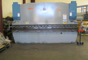 Used Yawei 4000mm x 110 ton Hydraulic Pressbrake