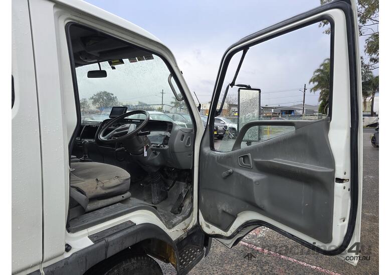 caption 2002 Mitsubishi Canter Dual Cab 4x2 Tray Truck **Unreserved**Sold For Parts Or Restoration**