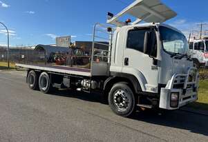 Truck Tray Isuzu 1400 6x4 Auto 295HP 7m tray 152042km 1ISC826 SN1777