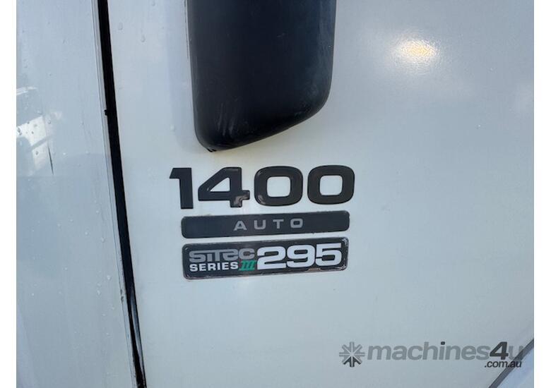 Truck Tray Isuzu 1400 6x4 Auto 295HP 7m tray 152042km 1ISC826 SN1777