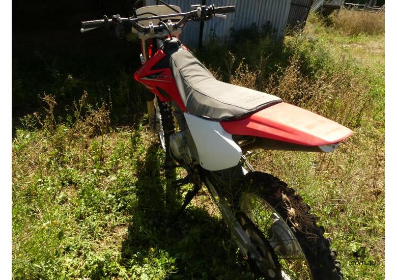 caption Honda CRF 230