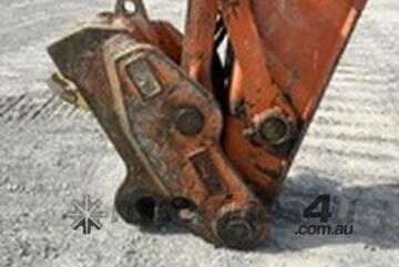 2018 Hitachi ZX135US-5B Excavator (Steel Tracked)