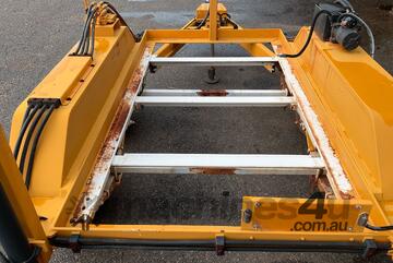 2014 Mac's Eng Pump Trailer