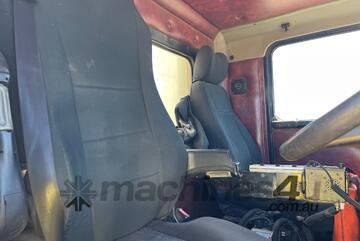 2008 Kenworth T358 Service Truck 2008 Kenworth T358 Service Truck