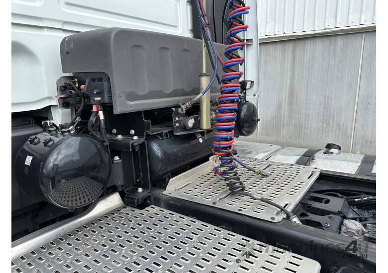 2021 DAF XF 530 6x4 Prime Mover