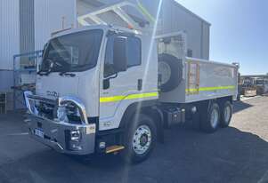 2022 Isuzu FVZ 240-300 Automatic Tipper - Low Kms 2022 Isuzu FVZ 240-300 Automatic Tipper - Low Kms
