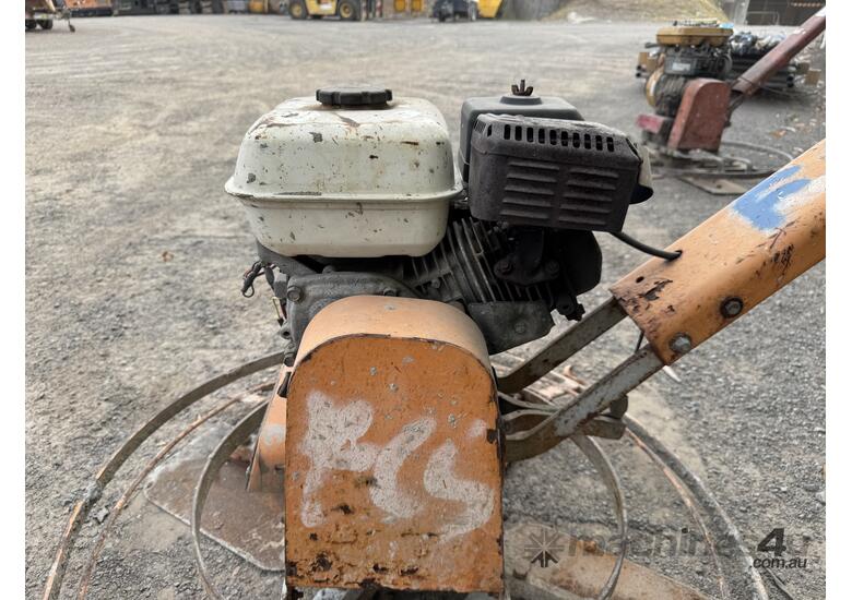 Master finish walk behind concrete trowel