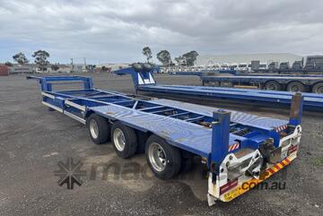 2020 Maxitrans ST3-NSTCH Tri Axle Skel Trailer combination