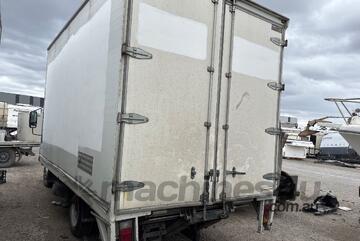 Isuzu 2007   NPR 300 Pantech