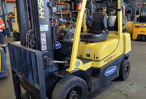 Very Low Hour 2.5T LPG Forklift