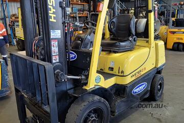Very Low Hour 2.5T LPG Forklift