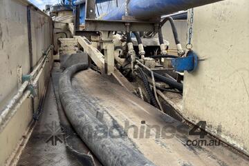 2016 DAF CF 7585 Concrete Pump