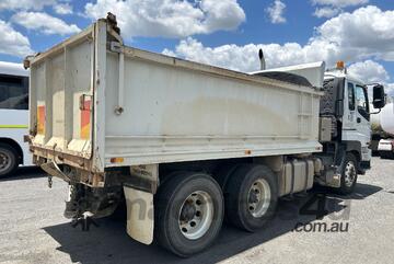 Isuzu 2016   CXZ Giga Tipper