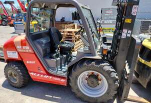 Manitou Used   Forklift MH25-4T