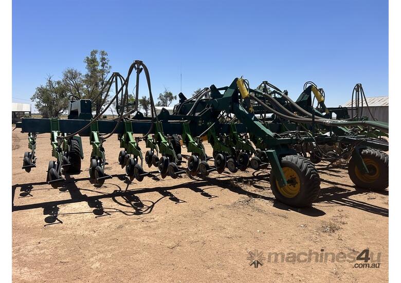 SIMPLICITY 12M BAR & BOSS UNIT PLANTER