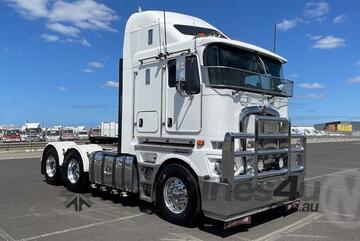 Kenworth   K200