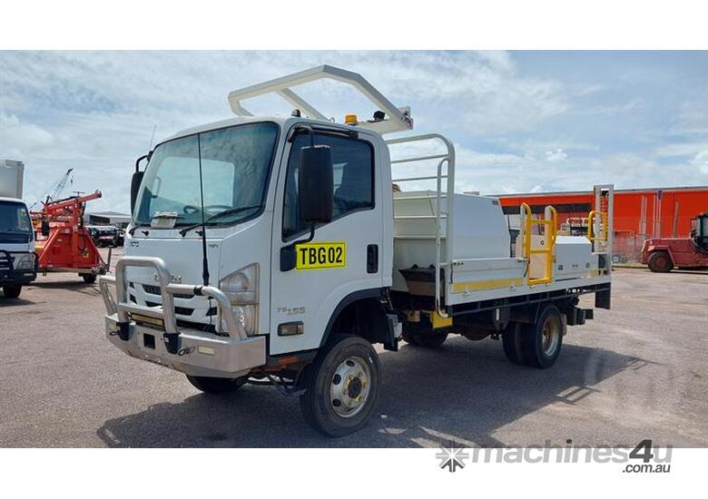 Isuzu NPS5SN