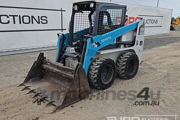 Toyota 2015   Huski 5SDK9