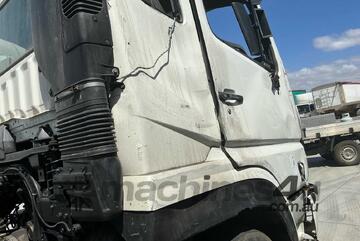 2009 Mitsubishi FS500 Hook Lift