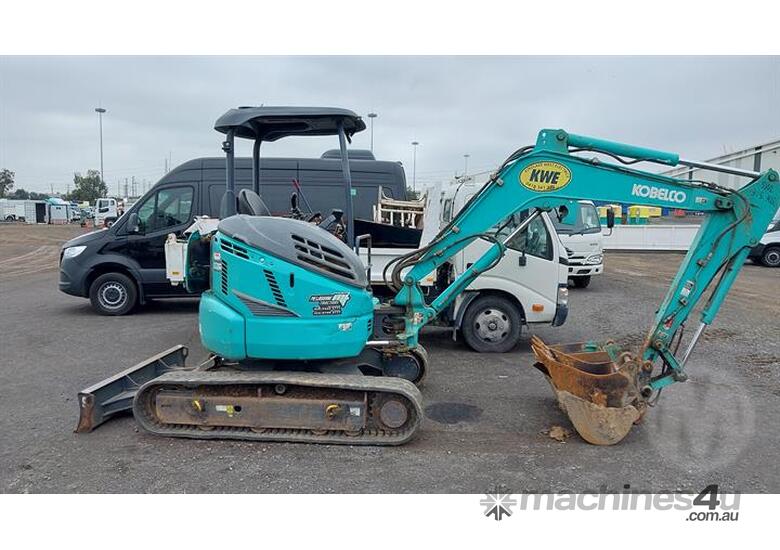 Kobelco SK35SR-6