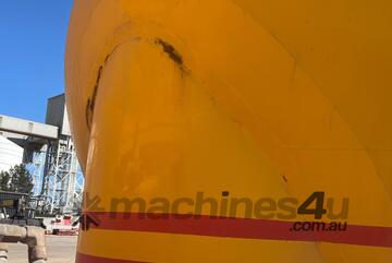 2015 Boomer Tri Axle Tri Axle Tanker Trailer