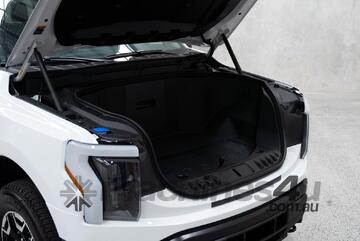 2024 Ford F150 Lightning Pro Std 98kWh Electric