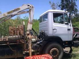 1994 MERCEDES-BENZ 1517 DISMANTLING - picture0' - Click to enlarge