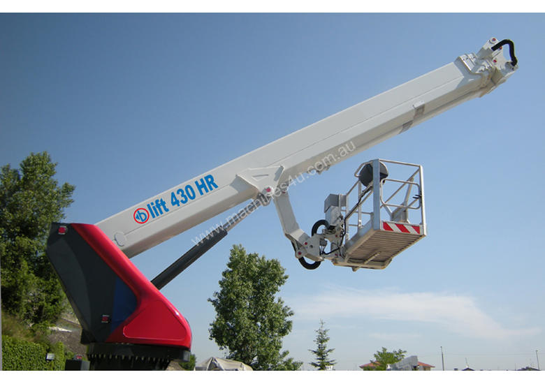 caption CTE B-Lift 430 HR Truck-Mounted Platform