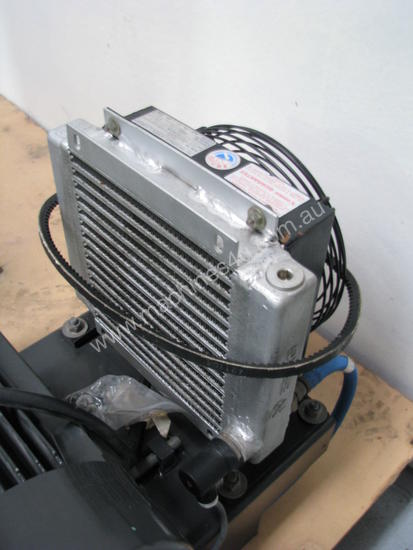 caption Air Compressor Motor Intercooler 5.5kW (FOR PARTS)