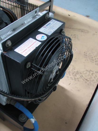 caption Air Compressor Motor Intercooler 5.5kW (FOR PARTS)