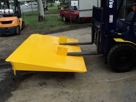 Container Ramp-New: Long #A06(b)	 - picture0' - Click to enlarge